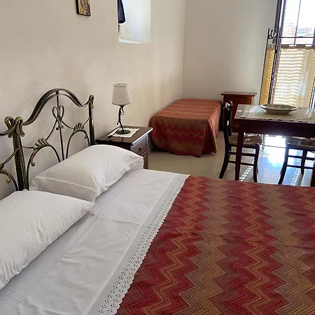 L'antico Palazzo Holiday home *